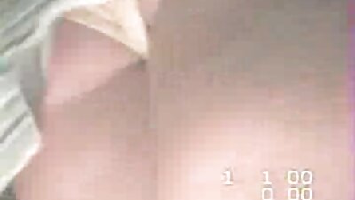 رائعة الآسيوية الاباحية نجمة ينفذ مذهلة فيلم جنس طويل منفردا المشهد